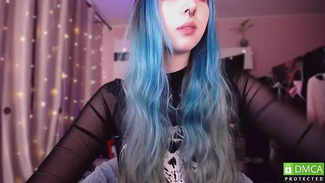 JustMeowGirl live sex cam