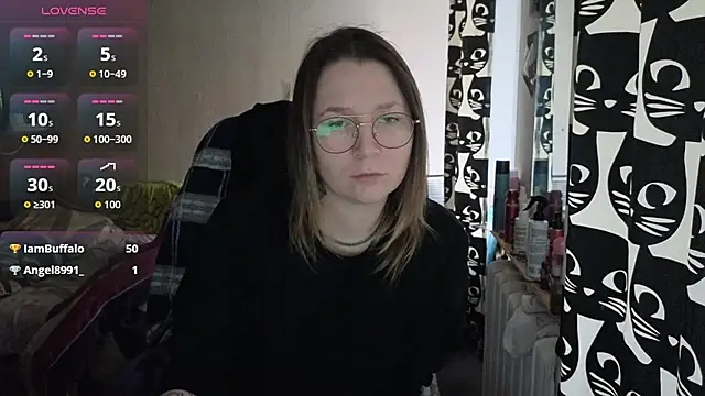 Ozalin_'s cam snapshot