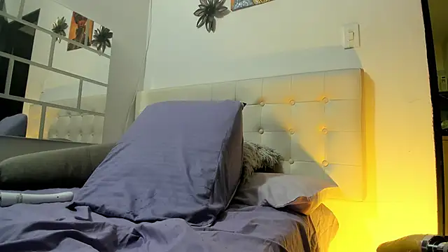 MiaEvans0's cam snapshot