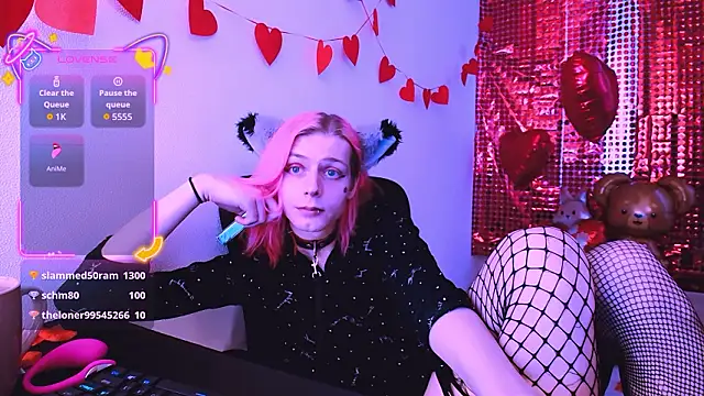 Littlepinkcat live sex cam
