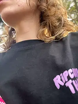 RinaMood's cam snapshot