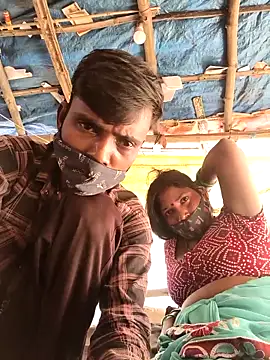 Indiandesicouple155's cam snapshot