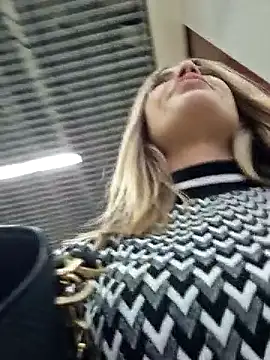 Anna_Nights's cam snapshot