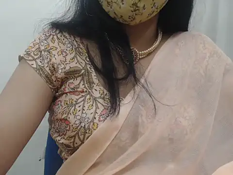 Lovely_Siri_23's cam snapshot