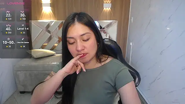 Ivony18_b's cam snapshot