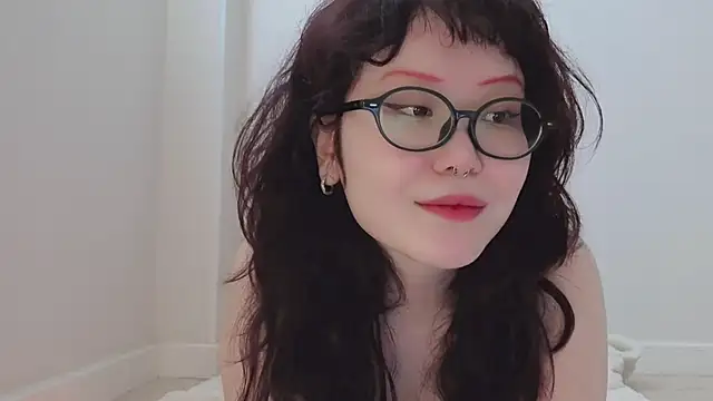 tsunade_chan's cam snapshot