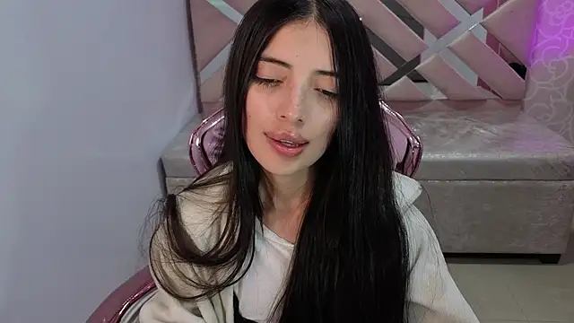 cynthia_ch's cam snapshot