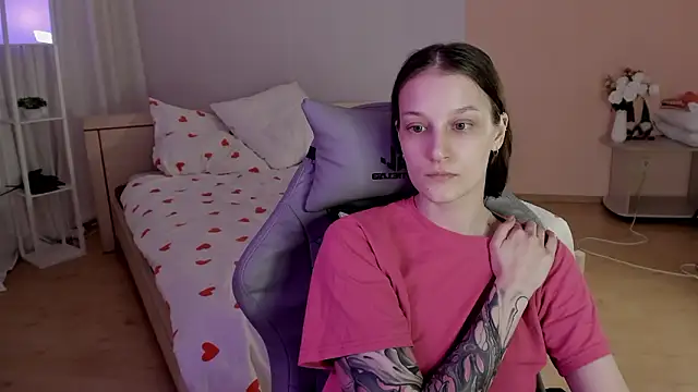 KrisDoeil's cam snapshot