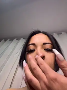 cristal__violetaa's cam snapshot