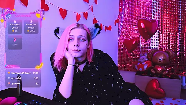 Littlepinkcat live sex cam
