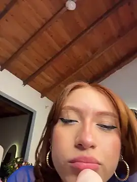 Alison_Ivanova live sex cam