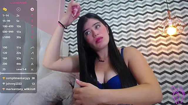 JAZMINLEVI's cam snapshot