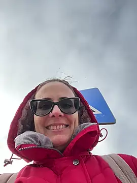 NataKitten live sex cam