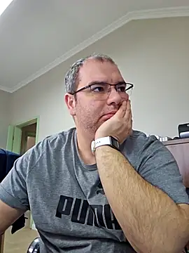 Andrew1900529 live sex cam