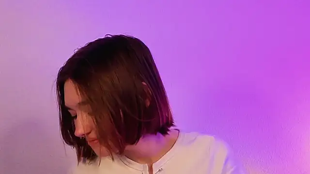 Leyla_crsh live sex cam