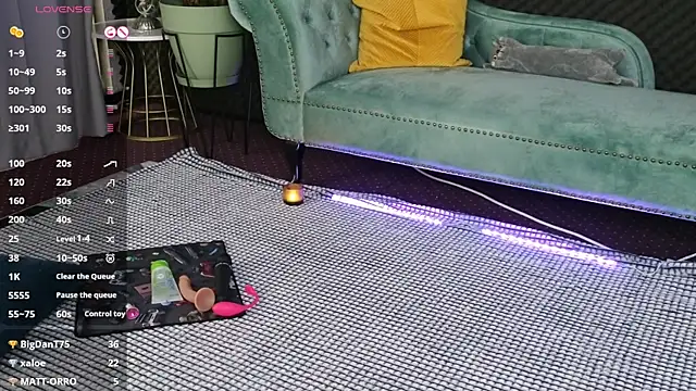 SamaraShadow's cam snapshot