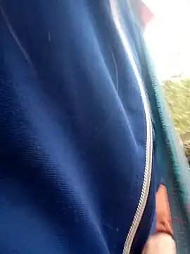 blonde_blg's cam snapshot