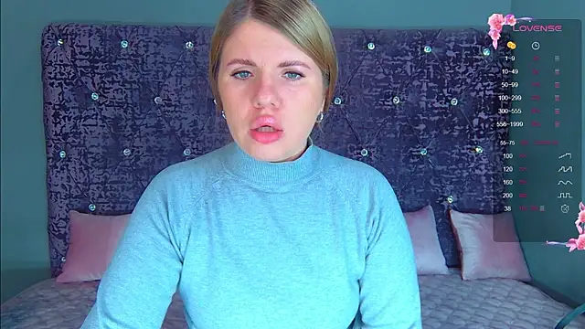 NoraBigAss's cam snapshot