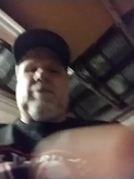 Reddog833's cam snapshot