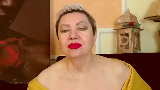 LadyPosh's cam snapshot