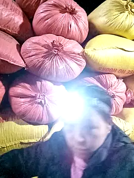 Minnakutew20 live sex cam