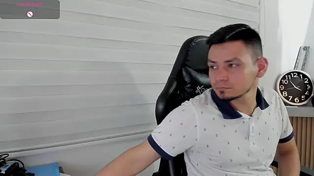 Rick_Adams's cam snapshot