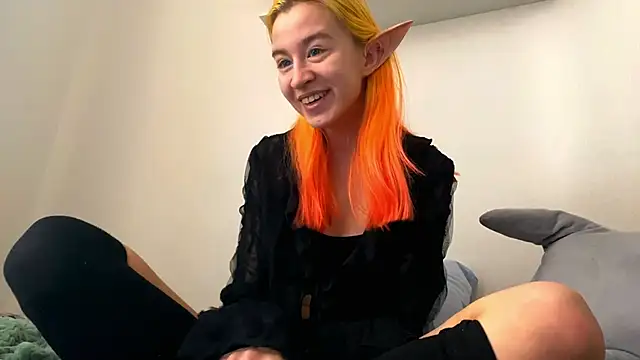 EmilyHein's cam snapshot