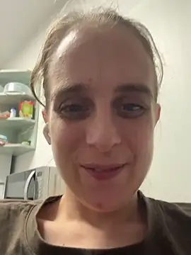 Chantalee live sex cam