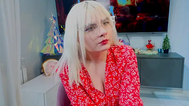 TawandaKerst's cam snapshot