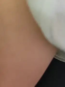 Baby-Linh's cam snapshot