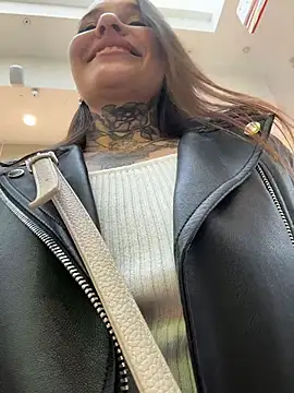 KishaMur's cam snapshot