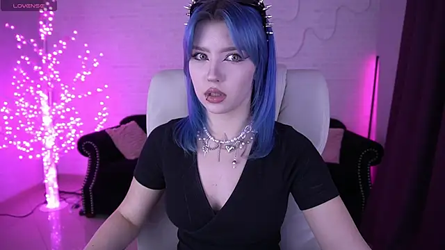 SelenaIris live sex cam