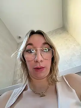 Giuliana_baby live sex cam