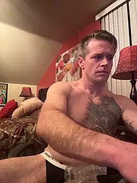 DILFiGuess1's cam snapshot