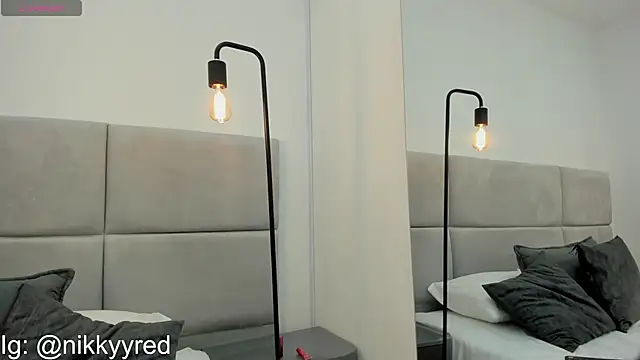 Nikky_Red_'s cam snapshot