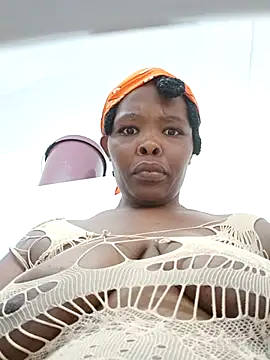 Bigboobsbooty's cam snapshot