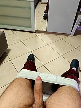 LucifertheGenius live sex cam