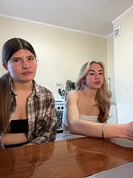 BettiVance's cam snapshot