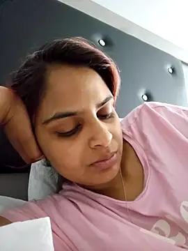 DirtySnowball69's cam snapshot