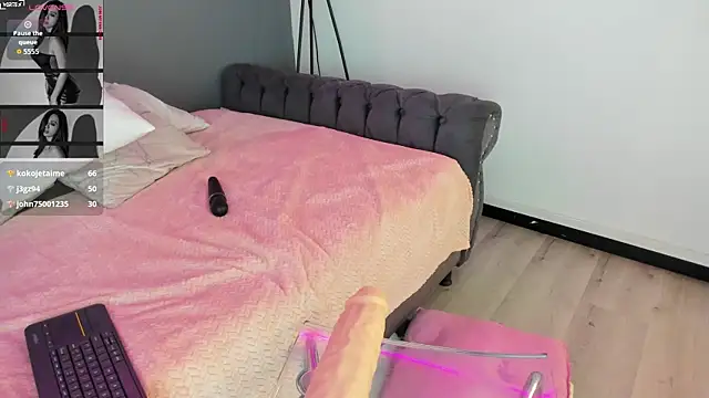 Abbyy_stone's cam snapshot