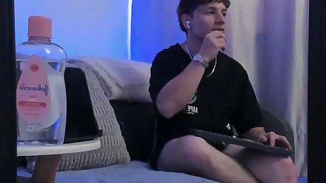 Leoo_Miller live sex cam