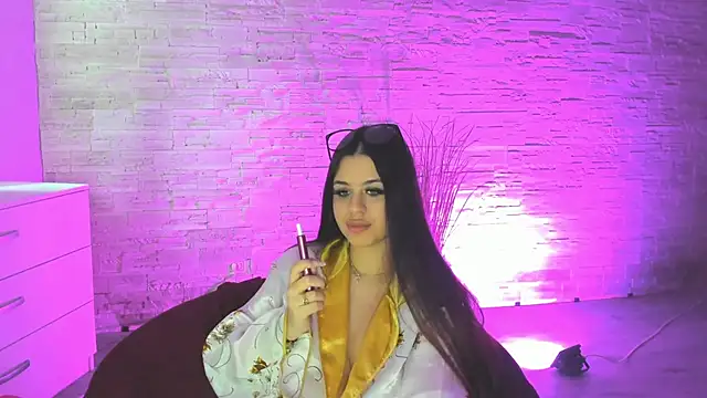 BellaNoir_'s cam snapshot