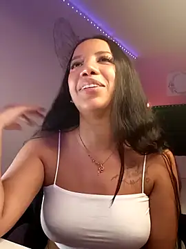 SallyWhitee's cam snapshot