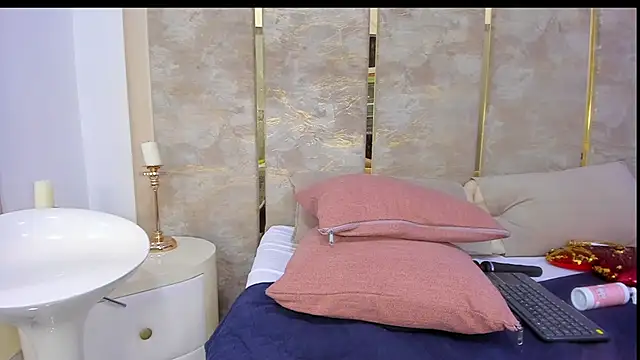 AishaValcazar's cam snapshot