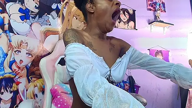 Shantall_ks's cam snapshot