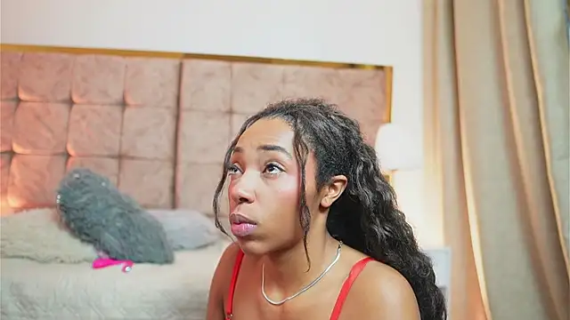 Valeriestyle's cam snapshot