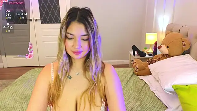 DaniellaMell's cam snapshot