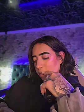 Scarlett-LS live sex cam