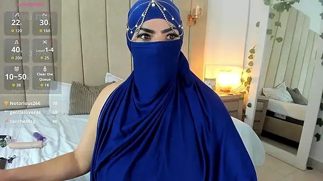 _naylaa_'s cam snapshot