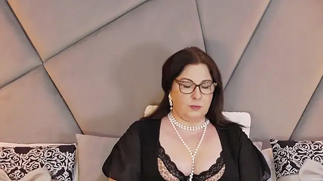 AryaEve's cam snapshot